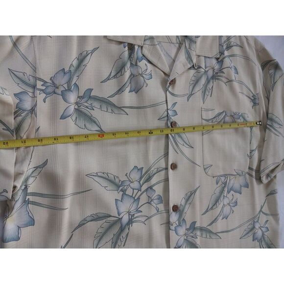 Tommy Bahama Men's XL Hawaiian Floral Original Fit Pure Silk Short Sleeve Shirt‎ - Picture 9 of 15